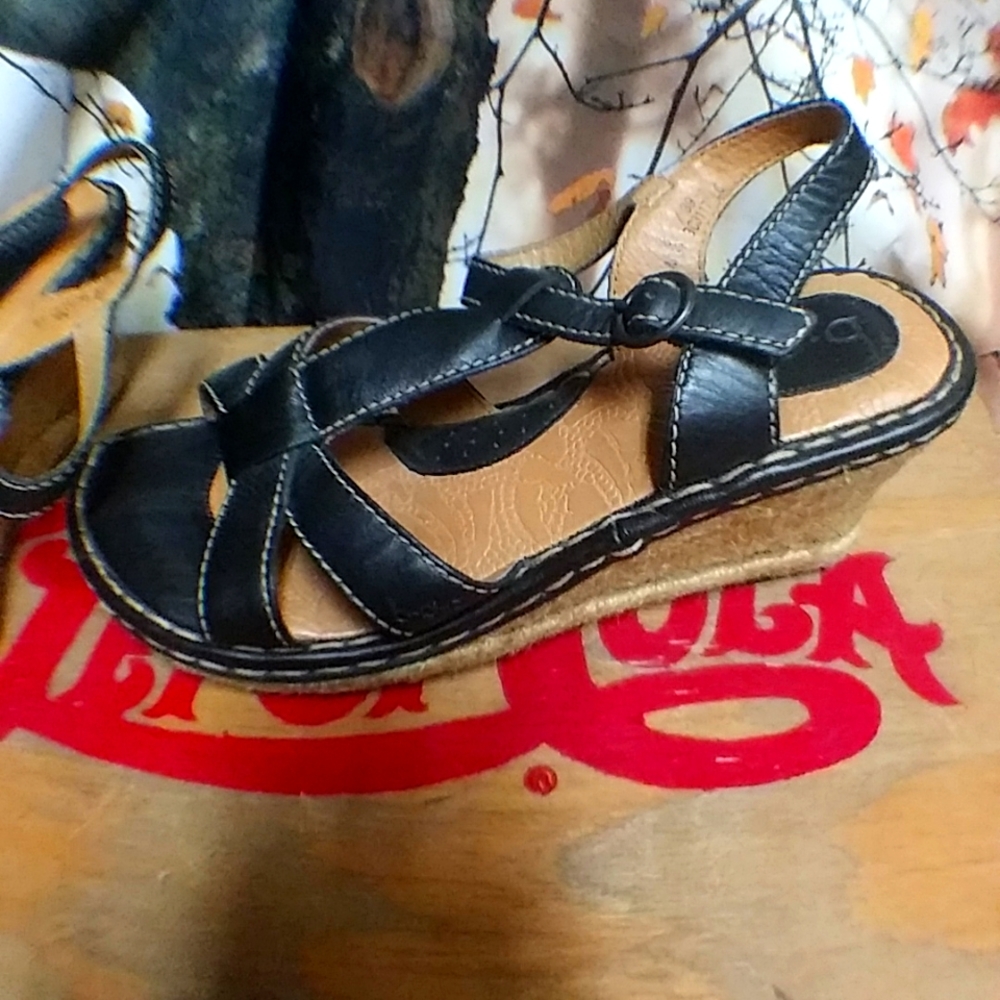 b.o.c  leather hells